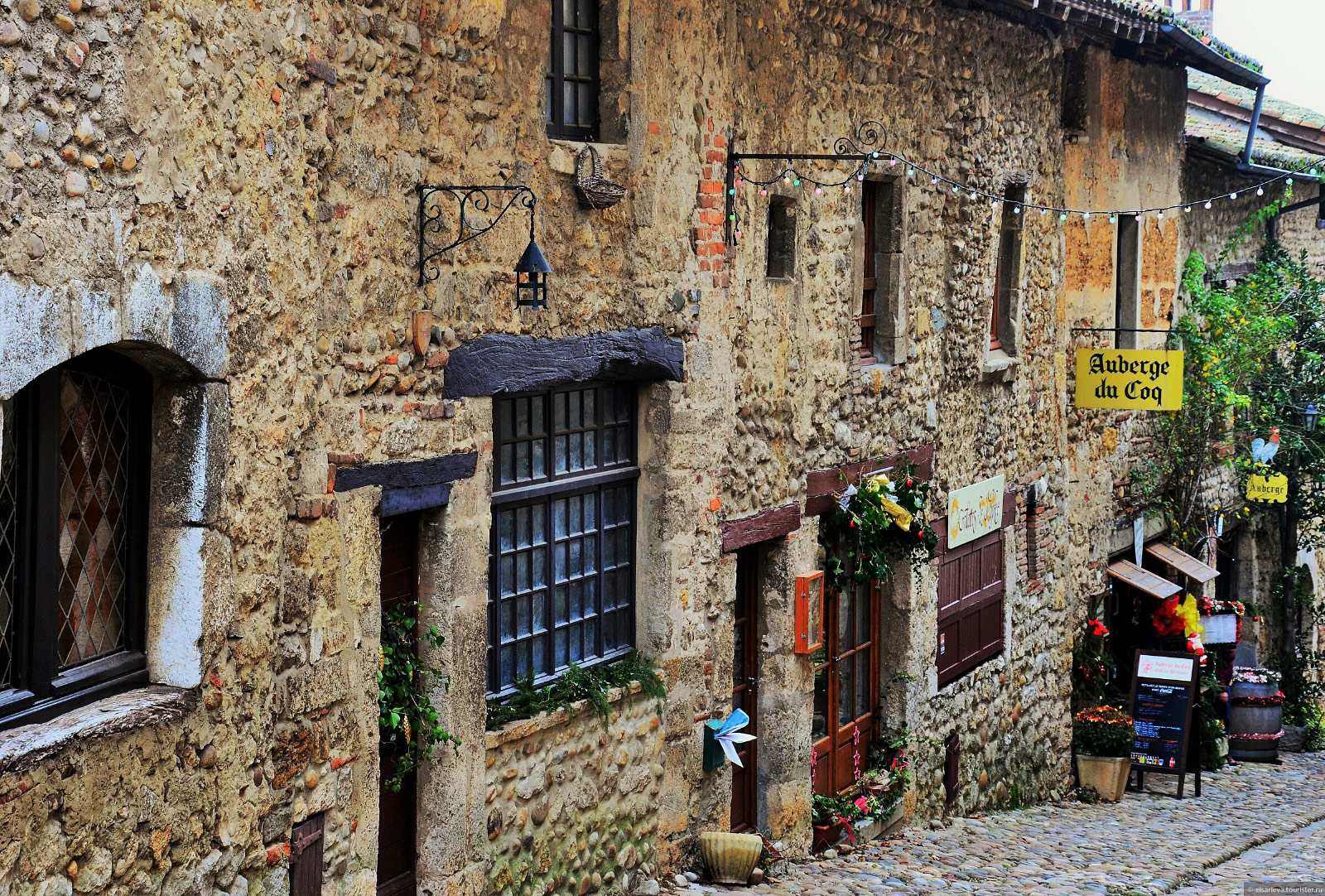 Perouges